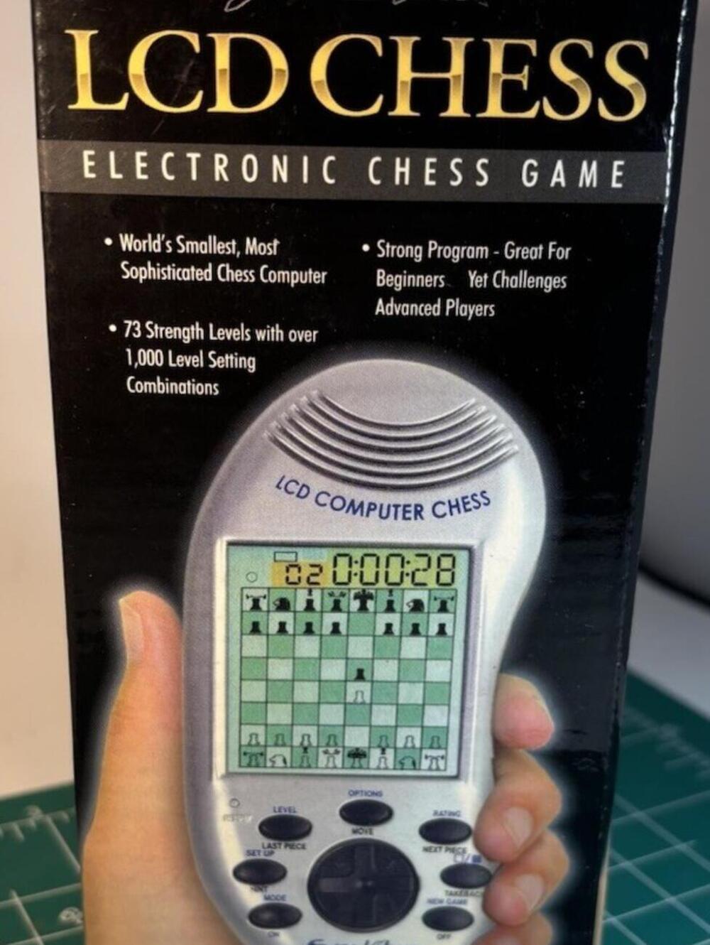 Excalibur LCD Chess  Electronic Handheld Game Box 1-2 Player Tournament New